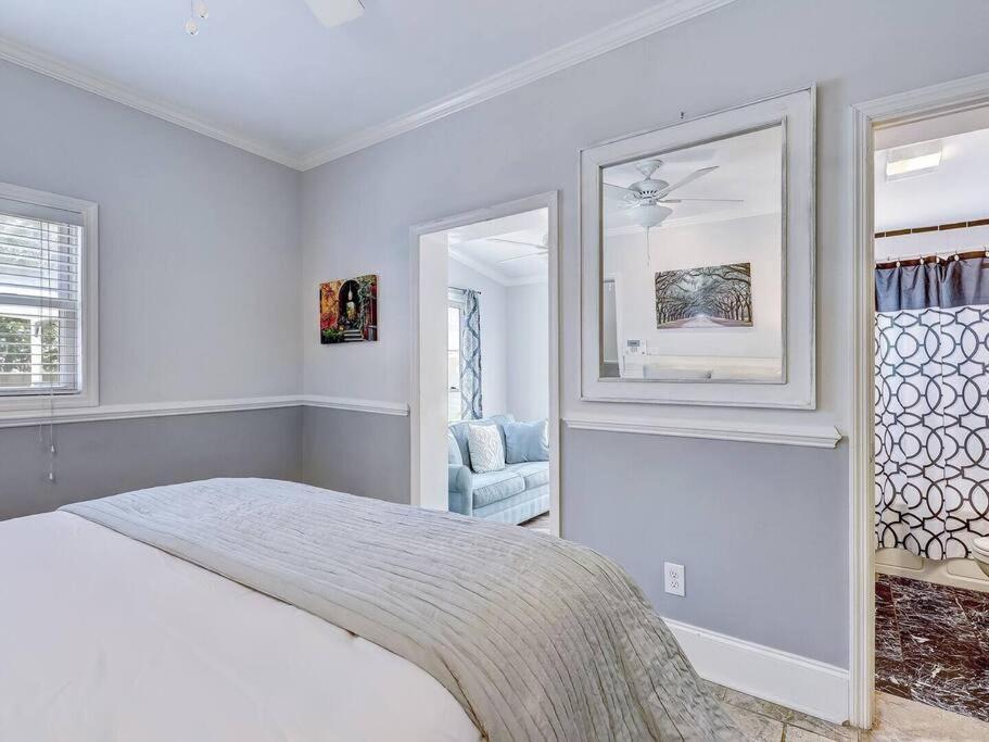 Historic Savannah Gold Private Condo With Pool - 2Bed, 1&Half Bath, Sleeps 6, 1St Floor, 15 Min Walk To Historic Savannah Center And All Attractions Buitenkant foto