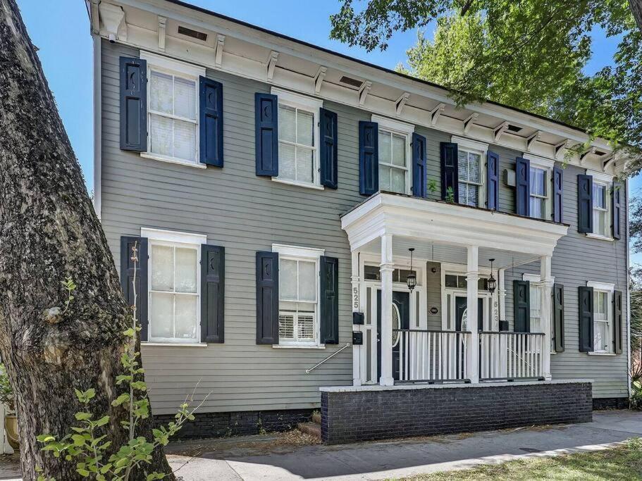 Historic Savannah Gold Private Condo With Pool - 2Bed, 1&Half Bath, Sleeps 6, 1St Floor, 15 Min Walk To Historic Savannah Center And All Attractions Buitenkant foto
